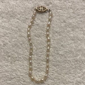 Elegant seed Pearl bracelet with Gold filled Clasp